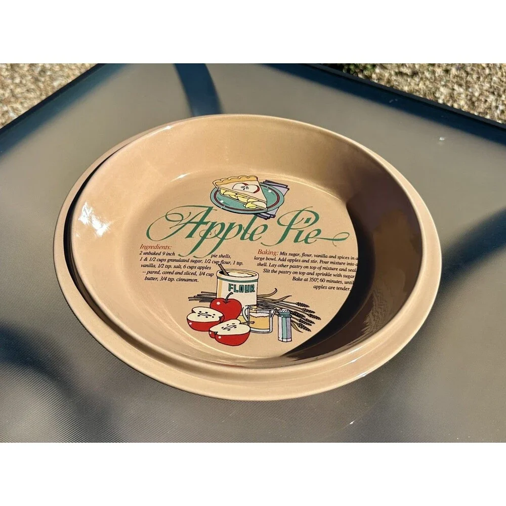 Ceramic Universal Trumps Apple Pie Dish Plate W/ Recipe 11.5” Round Cottagecore